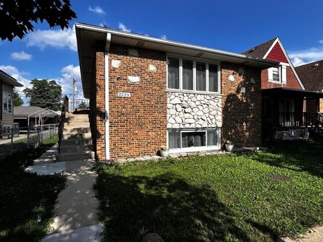 Building Photo - 3255 S 61st Ct Rental