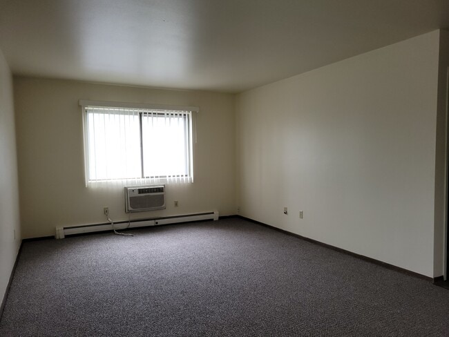 Photo - 8507 32nd Ave Unidad 2