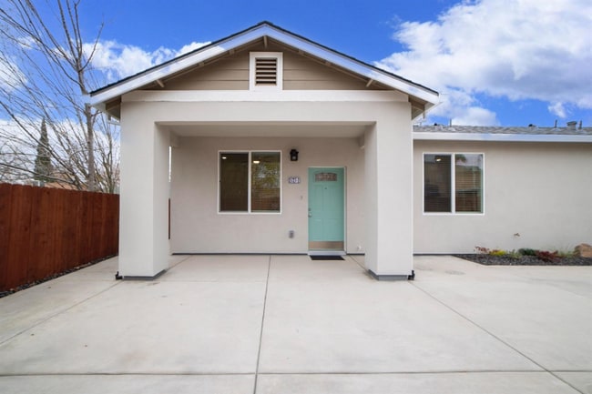 Building Photo - 2727 Rio Linda Blvd Rental