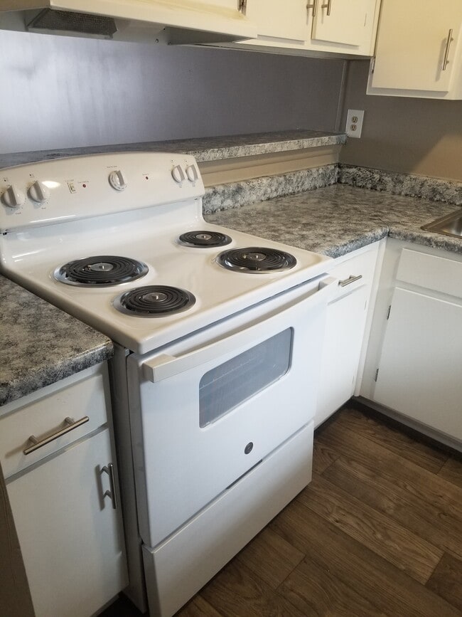 Photo - Magnolia Apartments