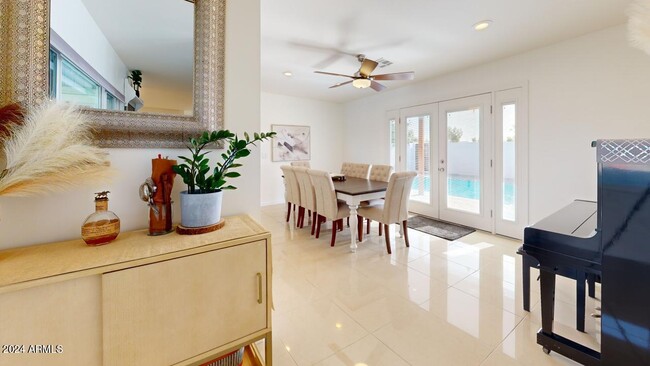 Photo - 2525 N 66th St