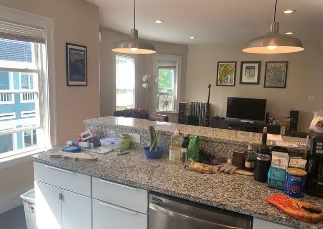 Photo - 102 Morrison Ave Unit 2A