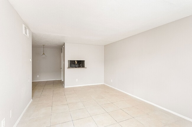 Photo - Tierra Bella