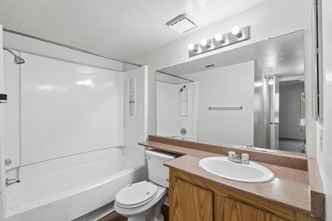 Photo - Casa Verde at Canyon Crest Hills Apartments