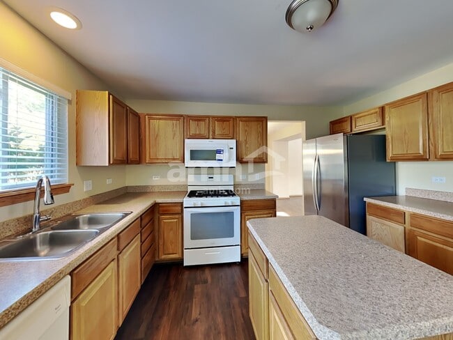 34406 Columbine Ct