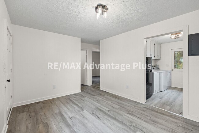 Photo - Updated 2-bedroom home close to Farmville