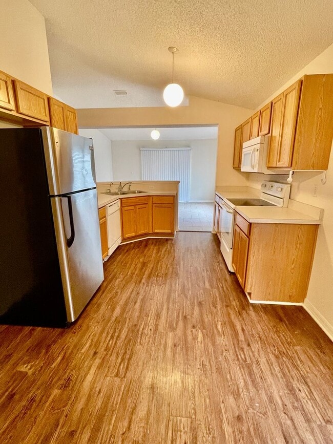 Photo - 37186 Southern Glen Way