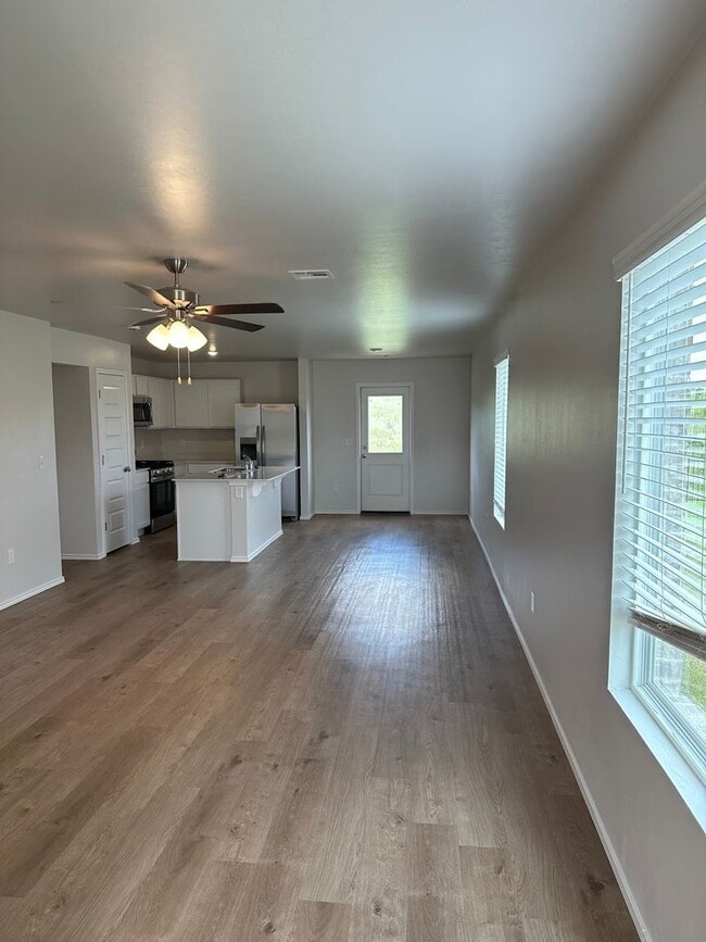 Photo - Pre-Leasing Now | Charming 3-Bedroom, 2-Bath Home in Yukon – Available Soon