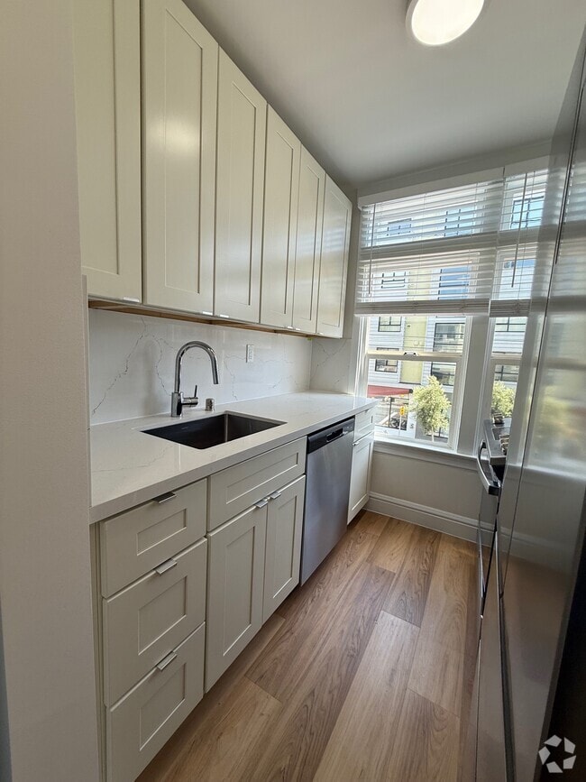 Building Photo - 3510 18th St Unit 3 Rental
