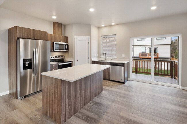 Photo - 1809 Eastgate Loop Unidad 101