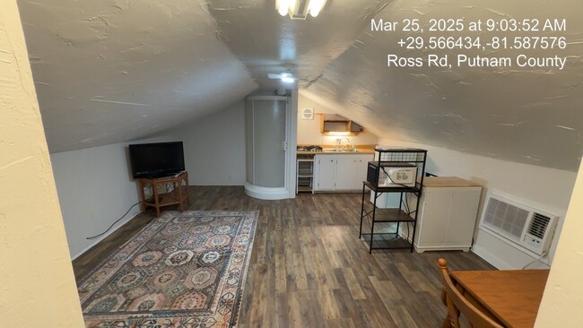 Building Photo - 110 Betsy Ross Pl Rental