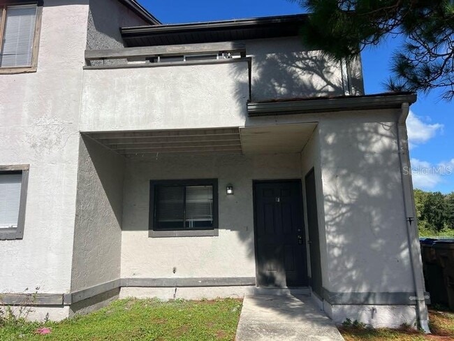 207 Eden Ln