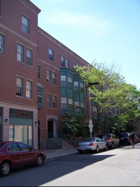 Roxbury Corners