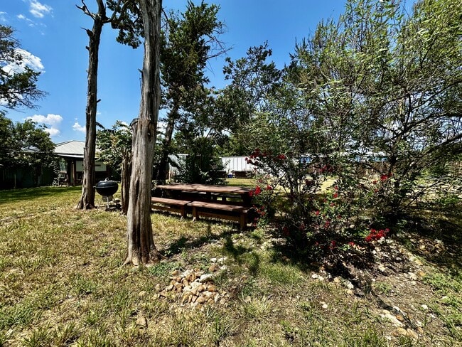 Photo - 150 Winchester Rd