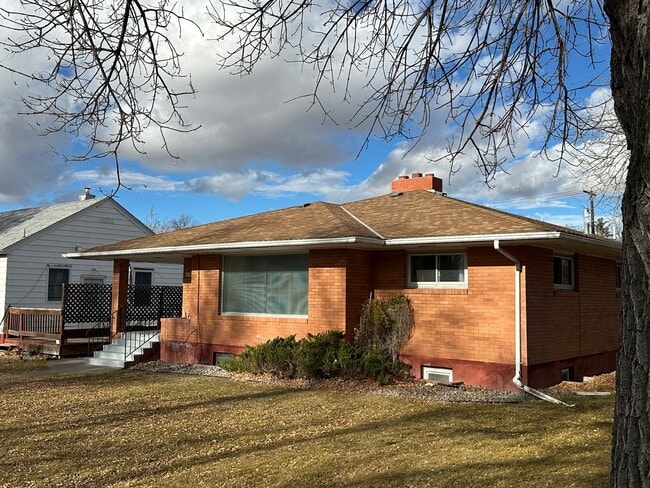 Building Photo - 3521 2nd Ave N Unit A