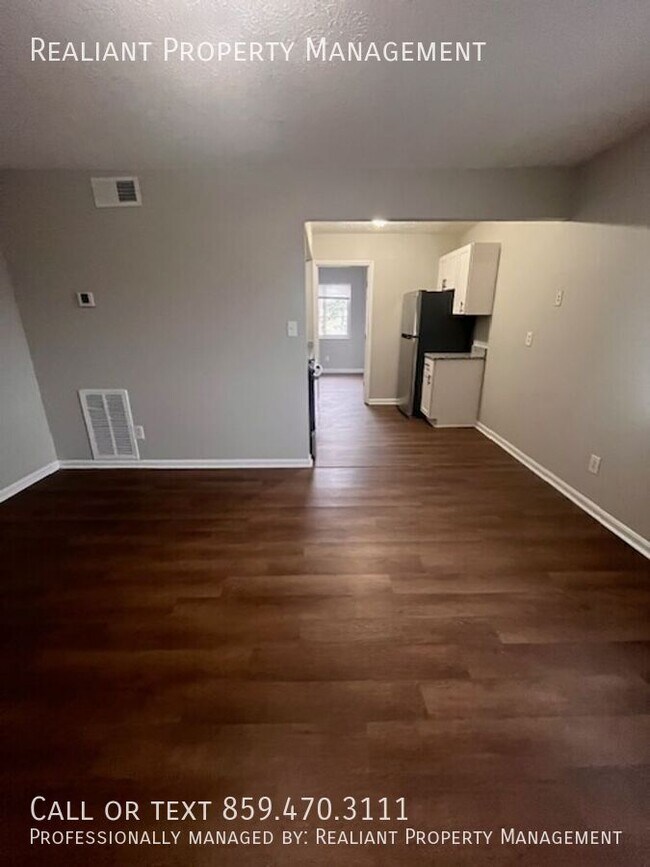 Photo - 208 Lakeshore Dr Unit 10