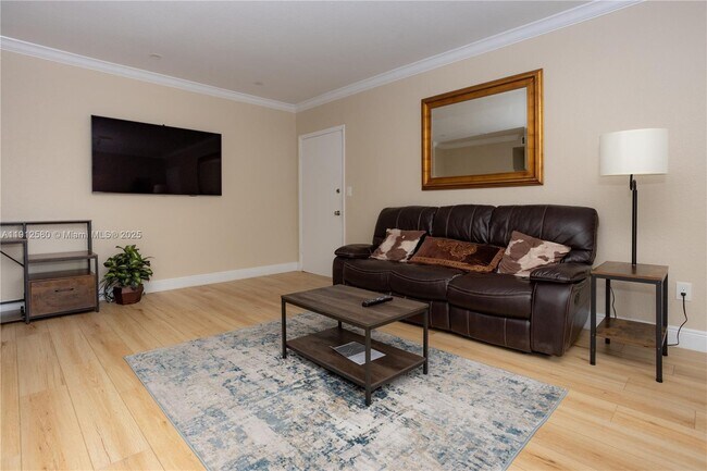 Photo - 1 Edgewater Dr Unit 201