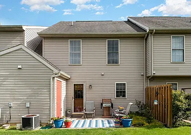 Photo - 459 Stonehedge Ln Townhome