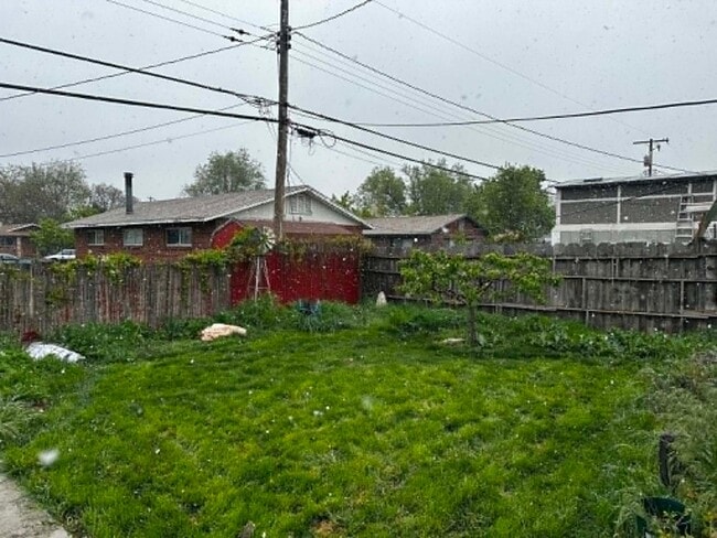 Photo - 1298 N Garnette Cir