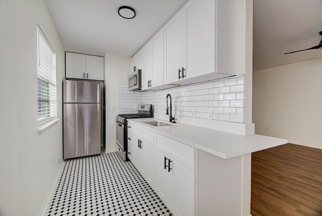 Photo - 1915 McDuffie St Unit 1