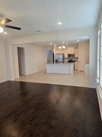 Photo - 817 Holbrook Rd