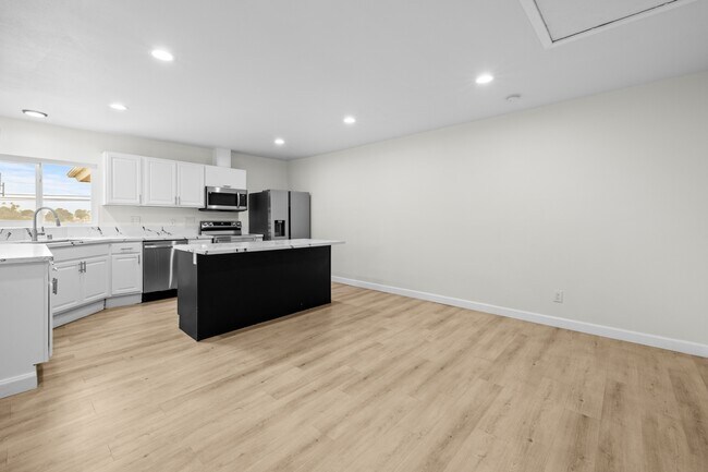 Photo - 5529 Dorothy Dr