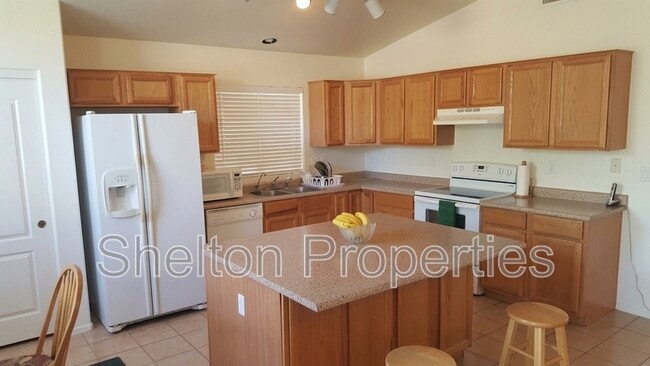 Photo - 3908 W Goodman Dr