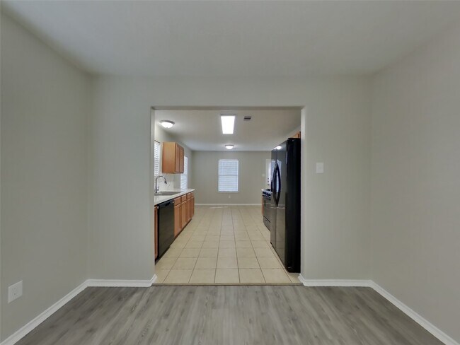 Photo - 7215 Lazy Summer Ct