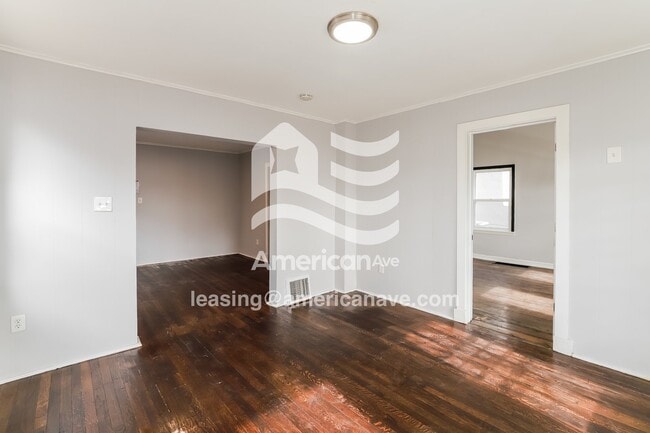 Photo - 526 Tauromee Ave