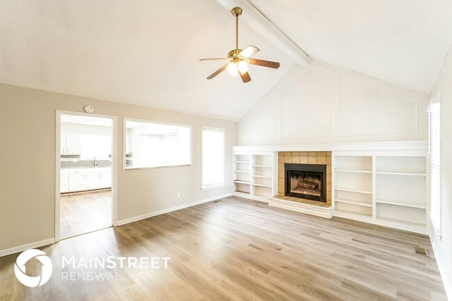 Photo - 15347 Newton Dr