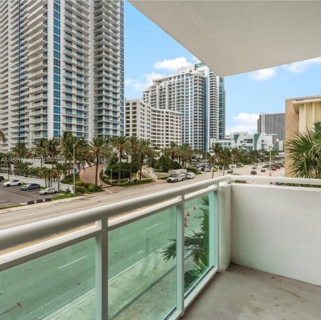 Photo - 3000 S Ocean Dr Unit 206