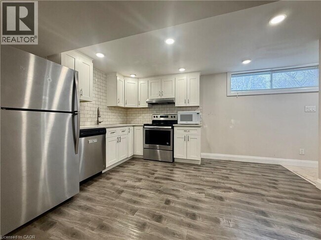 Photo - 66 Nine Pines Rd