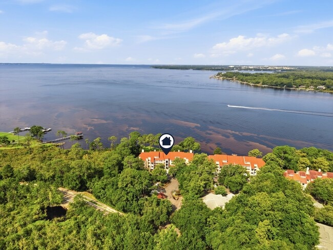 Building Photo - Waterfront Condo in Bluewater Bay! Unit 103A