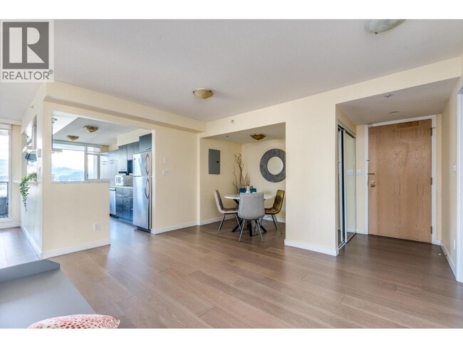 Photo - 888 Hamilton St Unité 2504