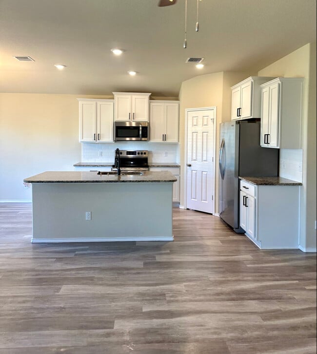 Photo - 3008 Keathley Dr