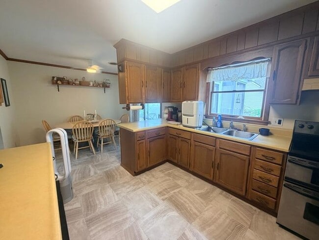 Photo - 7187 Sunset Dr
