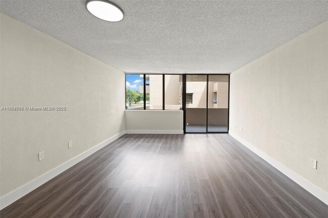 Photo - 10400 SW 108th Ave Unit A211