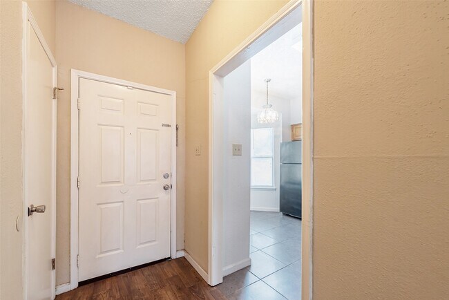 Photo - 12400 Brookglade Cir Unit 15