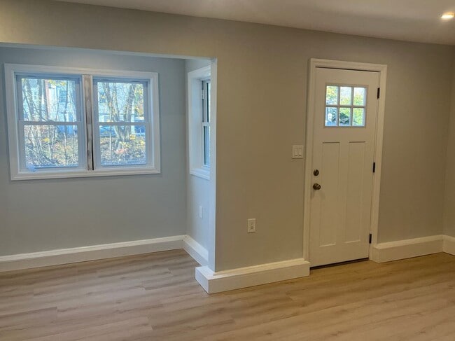 Photo - 26 Hanover Pl