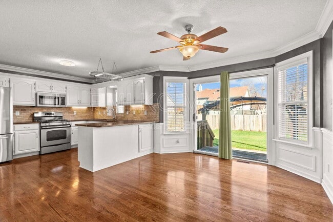 Photo - 824 SE 11 Terrace