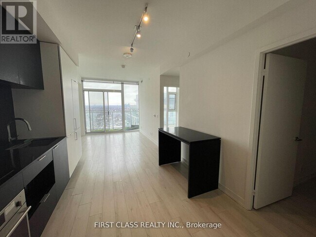 Photo - 33 Helendale Ave Unit 2513