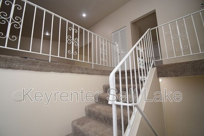 Photo - 788 David Way