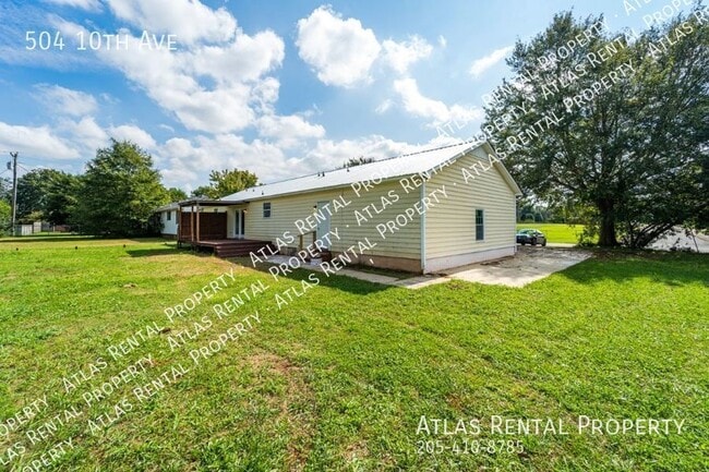 Photo - 504 10th Ave