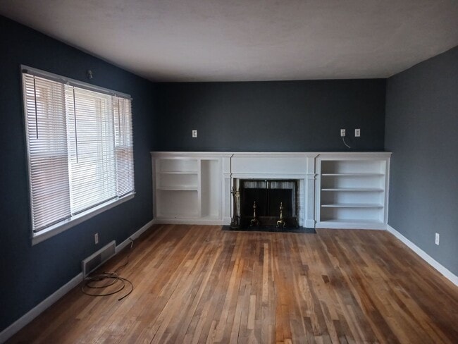 Photo - 2500 N 47th St