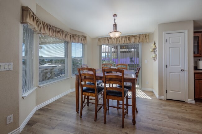 Photo - 12600 Havasu Lake Rd