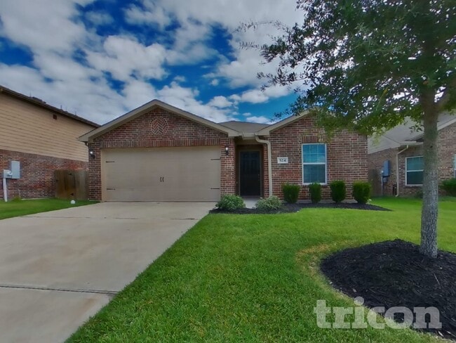 Photo - 524 Red Dusk Paint Dr