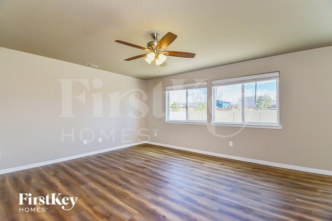 Photo - 7687 Benecia Dr