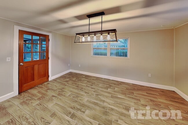 Photo - 1705 Coppertree Dr