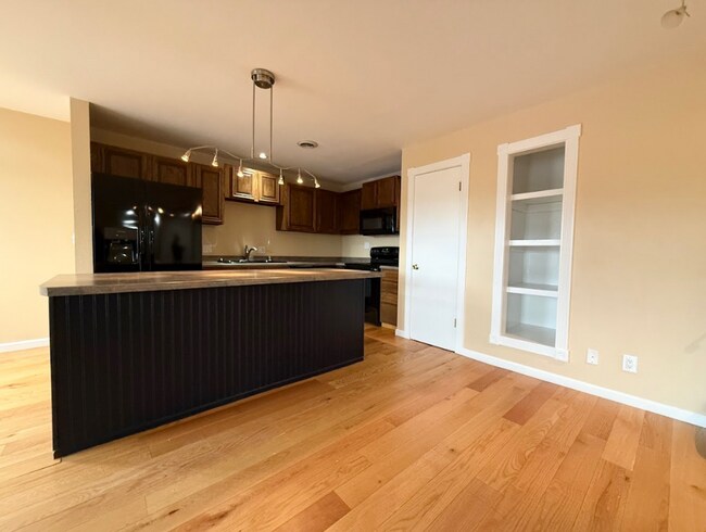 Photo - 6590 Delmonico Dr