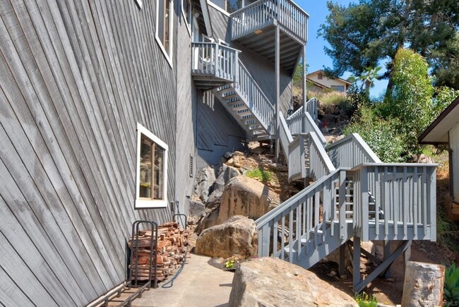 Photo - 1539 San Miguel Ave